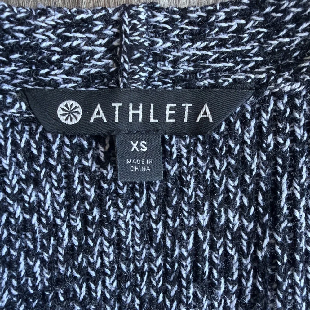 Athleta beautiful slightly